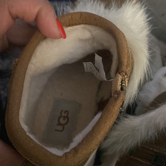 Ugg boots , size 5 - Picture 6 of 7